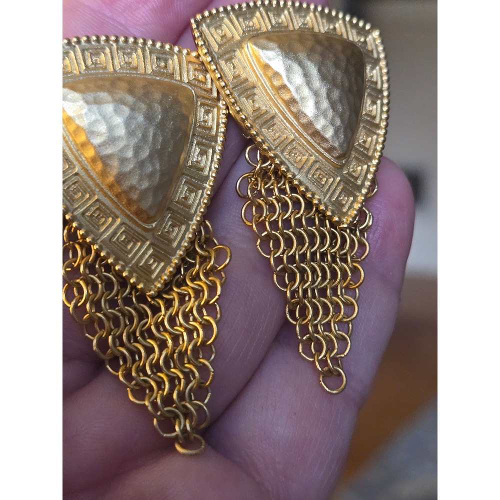 Rare Whiting&Davis Goldtone Greek Key Hammered Fringe Earrings Stunning! - Picture 3 of 6